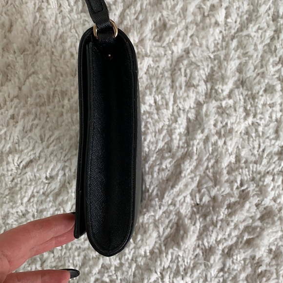 Kate Spade black and gold purse - Picture 6 of 6